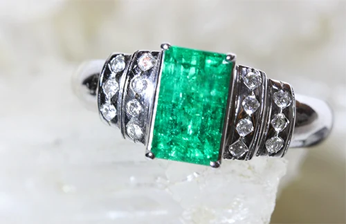 Guía para comprar piedras preciosas de colores