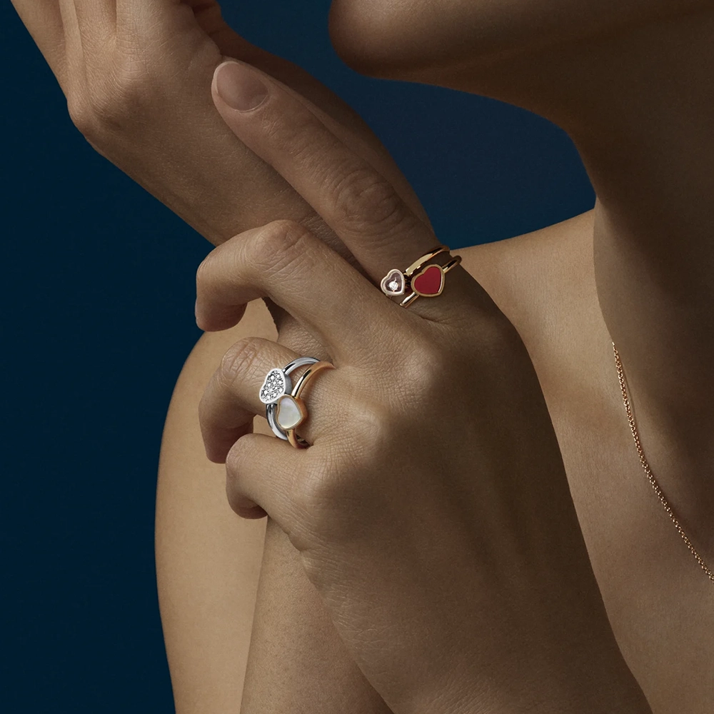 anillo-chopard-82A086-5310-styled